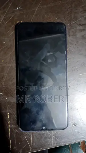 Vivo Y21 64 GB Blue