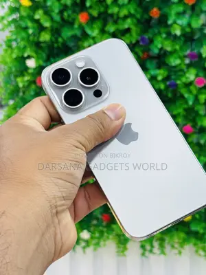 Apple iPhone 15 Pro 128 GB Gray