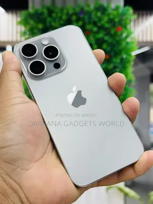 Apple iPhone 15 Pro 128 GB Gray