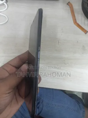 Vivo Y81 32 GB Black