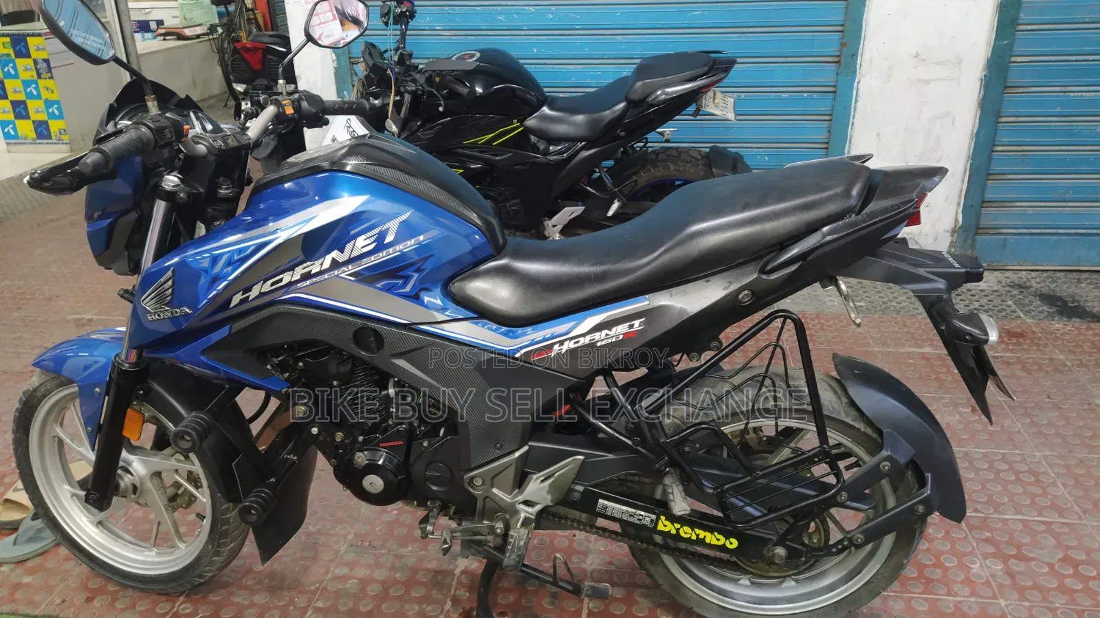 হোন্ডা হরনেট ২০২০ নীল