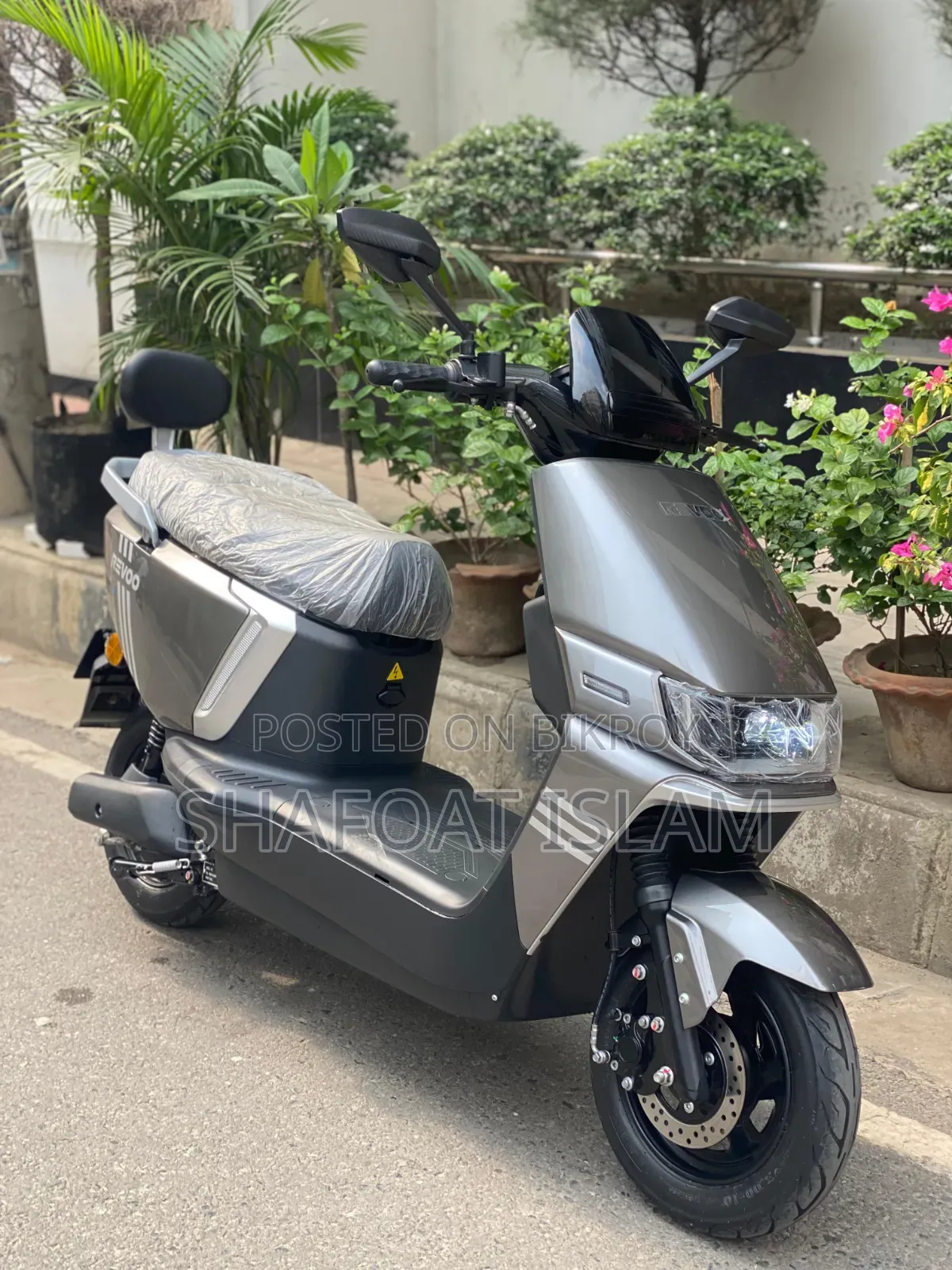 নতুন Revoo A12 ২০২৬ গ্রে