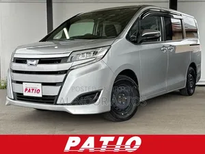 Toyota Noah 2021 Silver