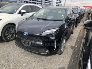 Toyota Yaris Cross 1.5 Hybrid FWD 2021 Black