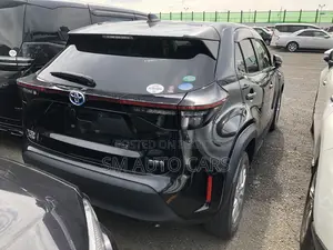 Toyota Yaris Cross 1.5 Hybrid FWD 2021 Black