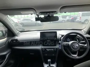 Toyota Yaris Cross 1.5 Hybrid FWD 2021 Black