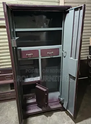 Steel Almira 3/6 Feet