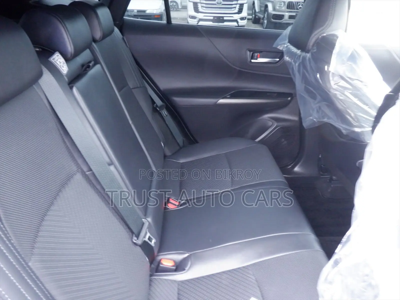 Toyota Harrier 2.0 2021 Pearl