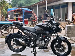 Hero Xtreme 125R 2025 Black