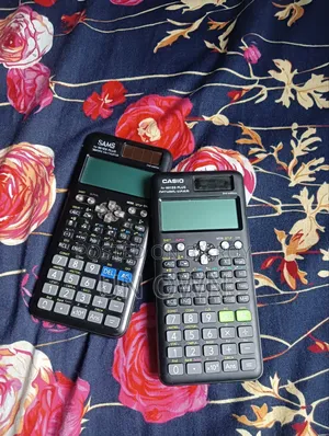 Calculator Sams and Casio