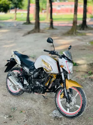 Yamaha FZ 2014 White