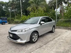 Toyota Axio 2015 Silver