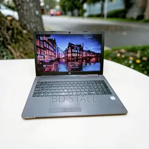Laptop HP 250 G7 8GB Intel Core i5 HDD 1T