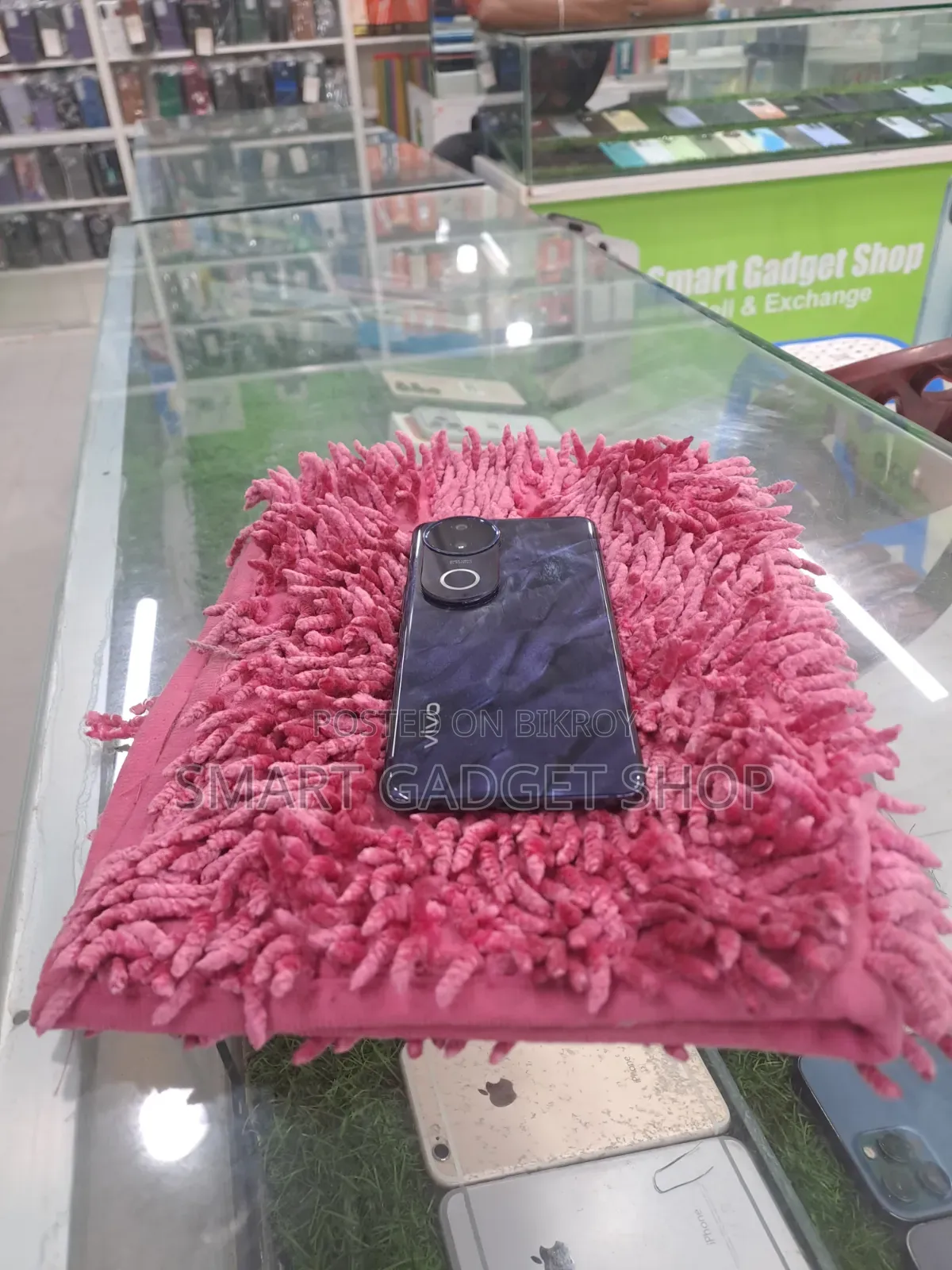 Vivo T4R 128 GB Purple
