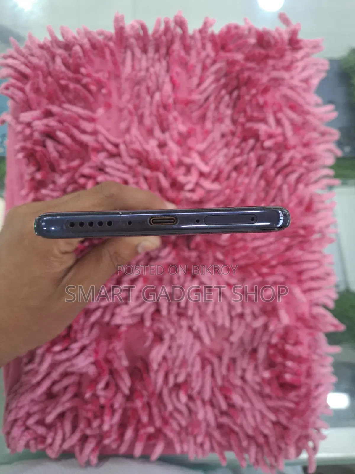 Vivo T4R 128 GB Purple