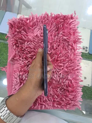 Vivo T4R 128 GB Purple