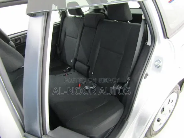 Toyota Corolla Fielder 2021 Silver