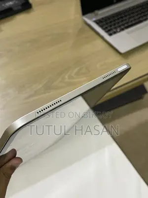 Apple iPad Wi-Fi 128 GB Silver