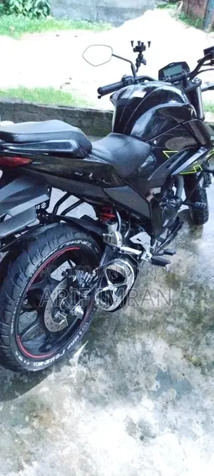 Suzuki Bike 2023 Black