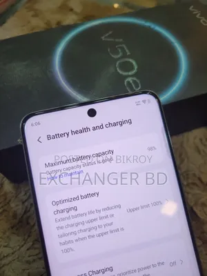 Vivo V50e 128 GB White