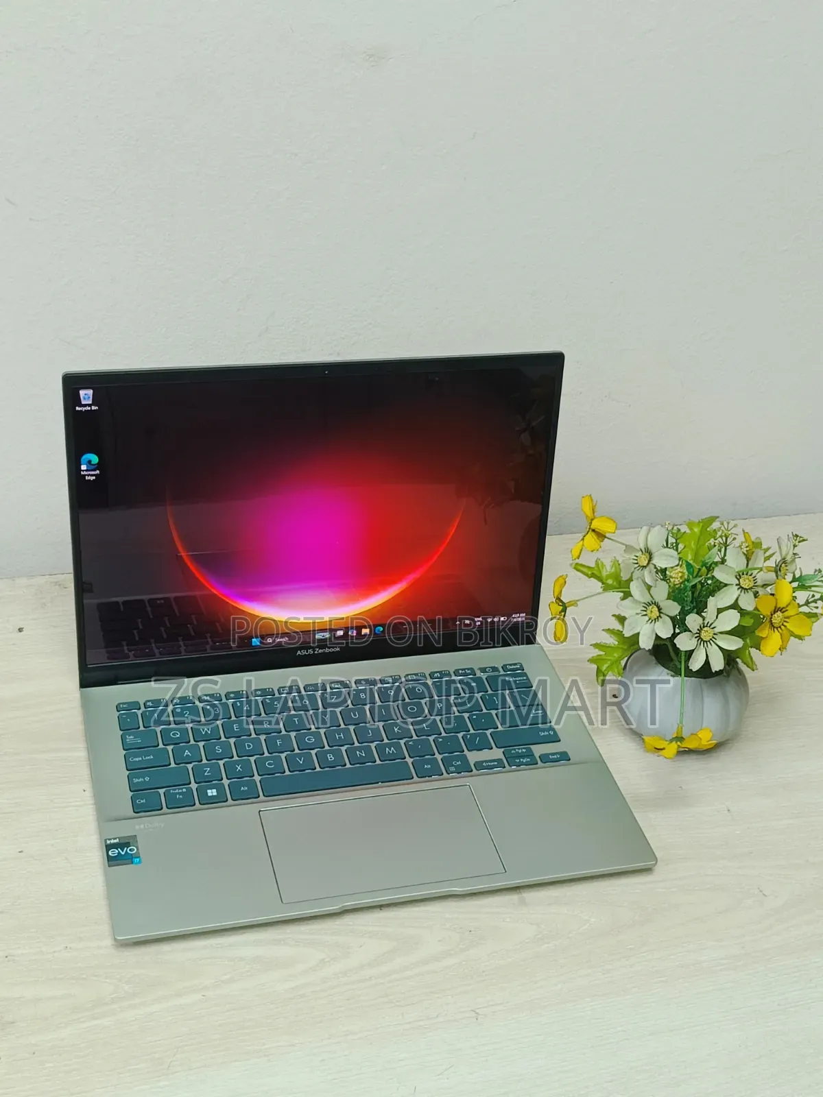 Laptop Asus Zenbook S 14 OLED 16GB Intel Core I5 SSD 512GB