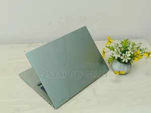 Laptop Asus Zenbook S 14 OLED 16GB Intel Core I5 SSD 512GB