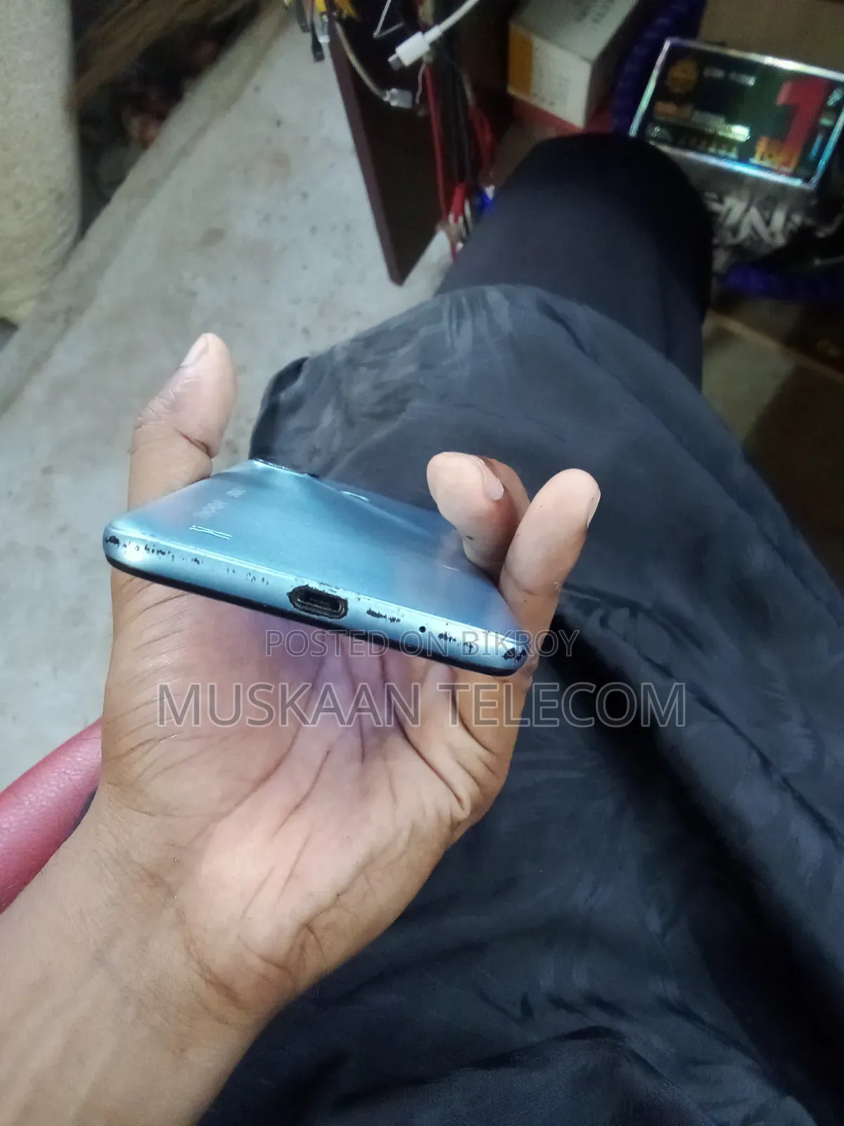 Symphony ATOM II 32 GB Blue
