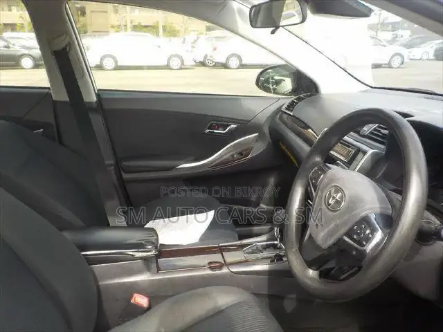 Toyota Premio 2021 White