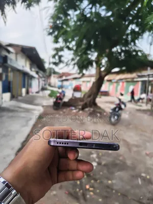 Vivo V40 256 GB Purple