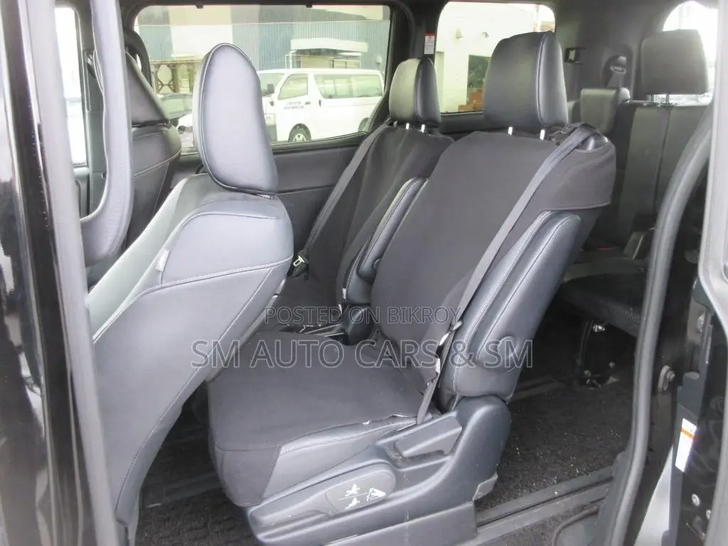 Toyota Voxy 2021 Black