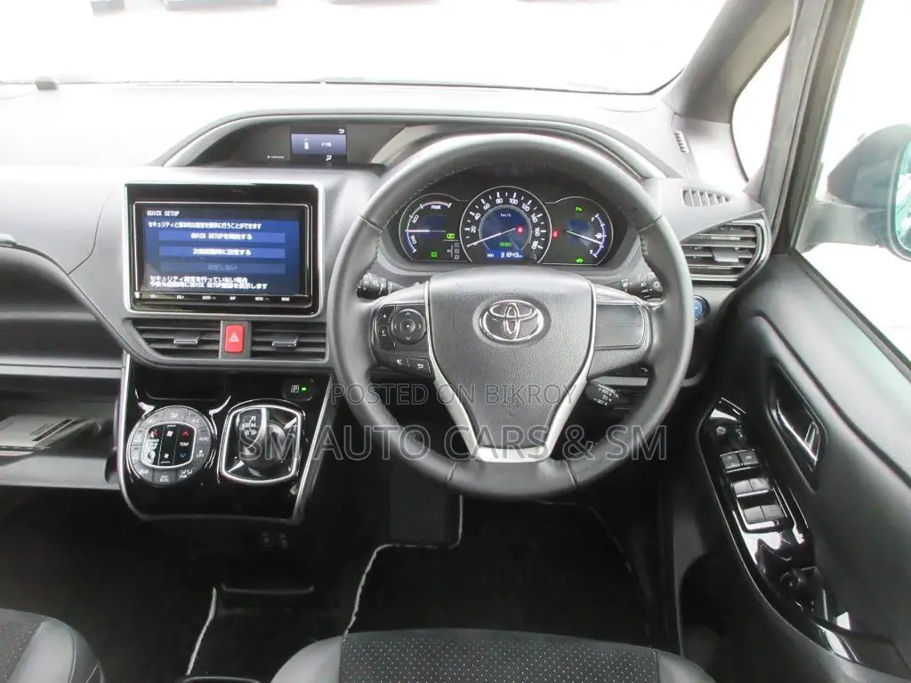 Toyota Voxy 2021 Black