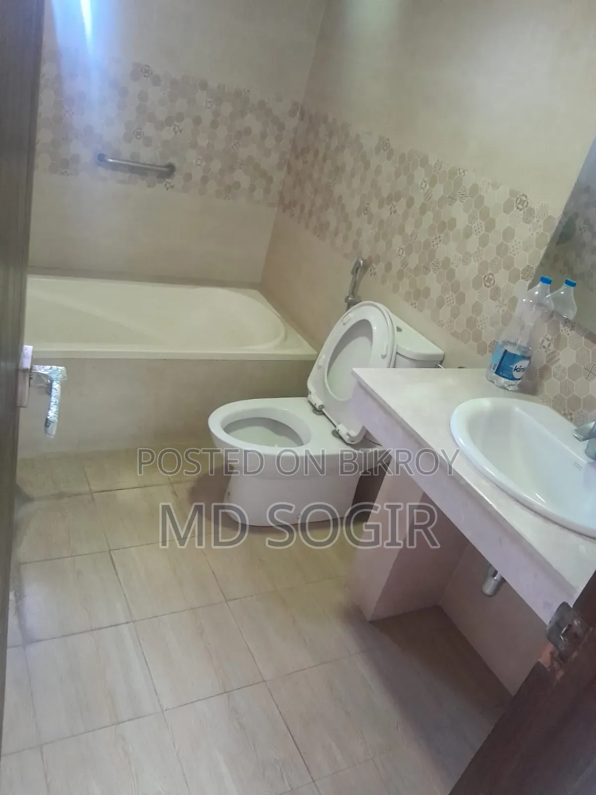 3bdrm Apartment in Sunlight Apartment, Banani for Rent