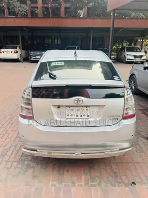 Toyota Prius 2011 Silver