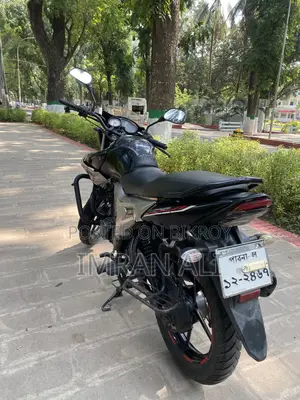 Yamaha 2014 Black