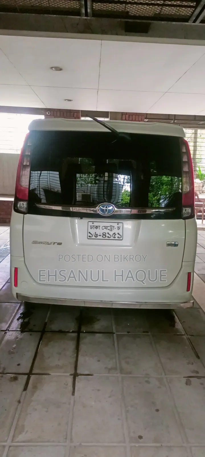 টয়োটা এস্কয়ার ১.৮ ফ্রন্ট হুইল ড্রাইভ হাইব্রিড (৭ সিটার) ২০১৬ পার্ল