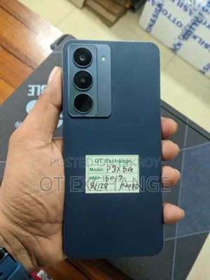 Realme 128 GB Blue