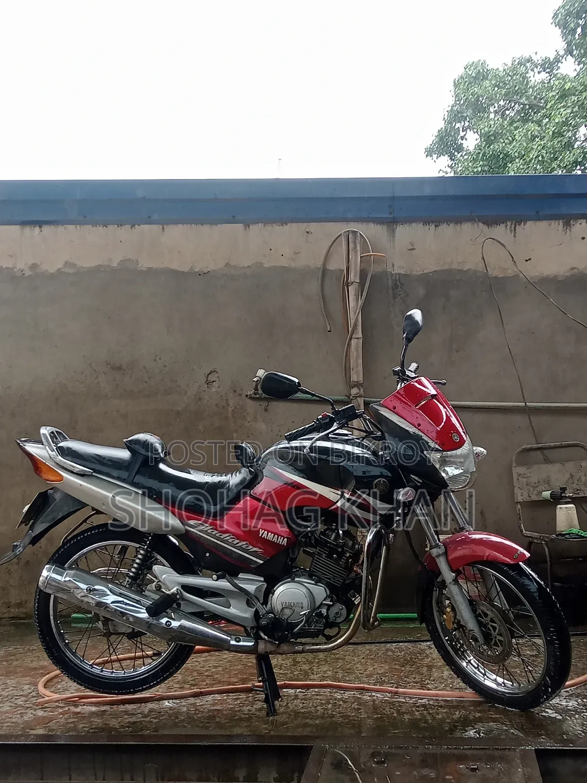 ইয়ামাহা ২০০৬ ব্ল্যাক