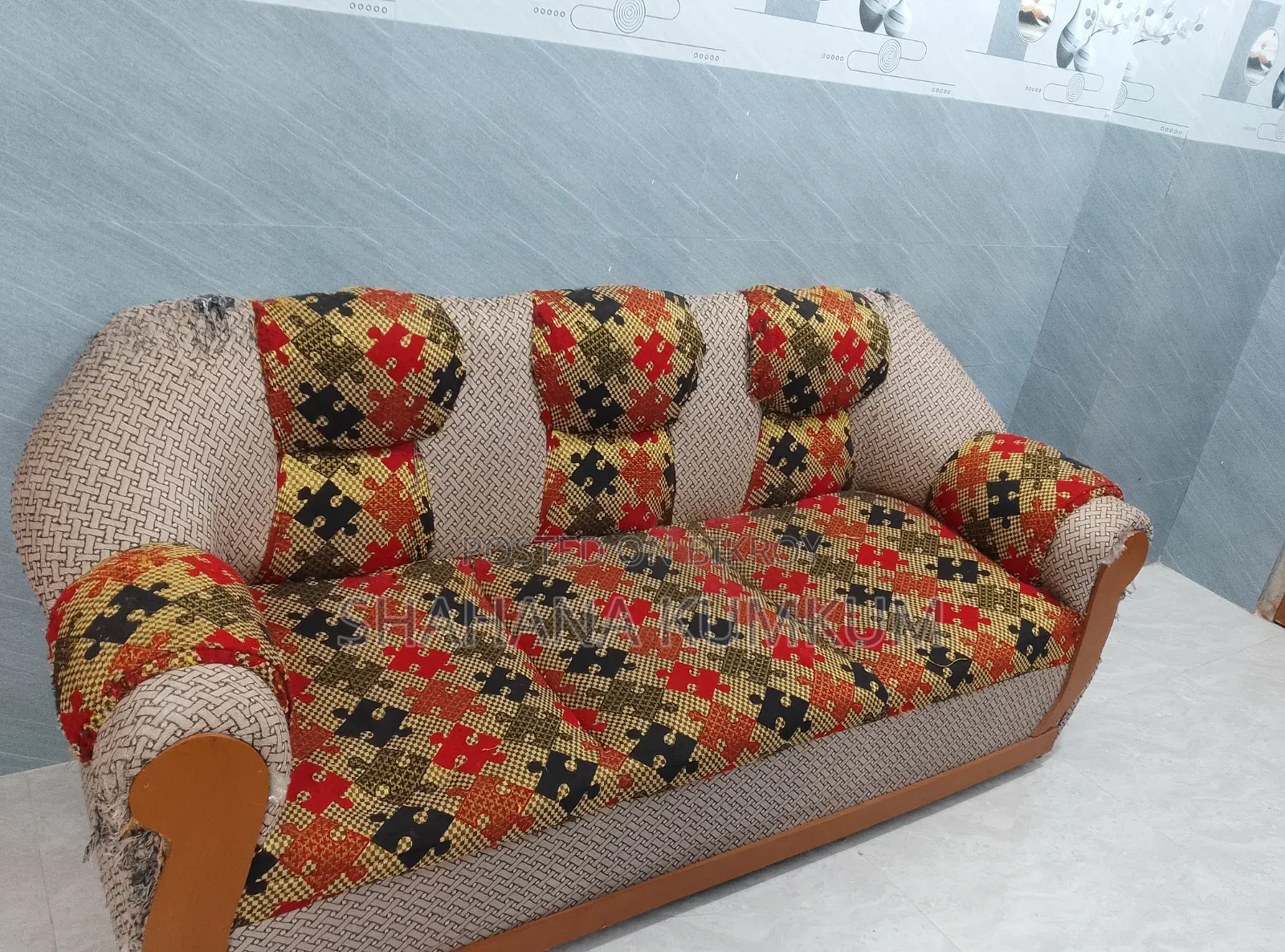 উডেন ফ্রেম ফ্যাব্রিক সোফা সেট (Used)