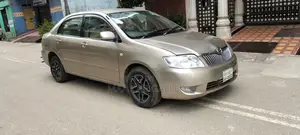 টয়োটা করোলা ২০০৪ গোল্ড
