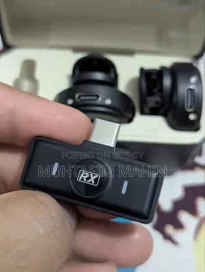 নয়েজ ক্যানসেলিং মাইক্রোফোন
