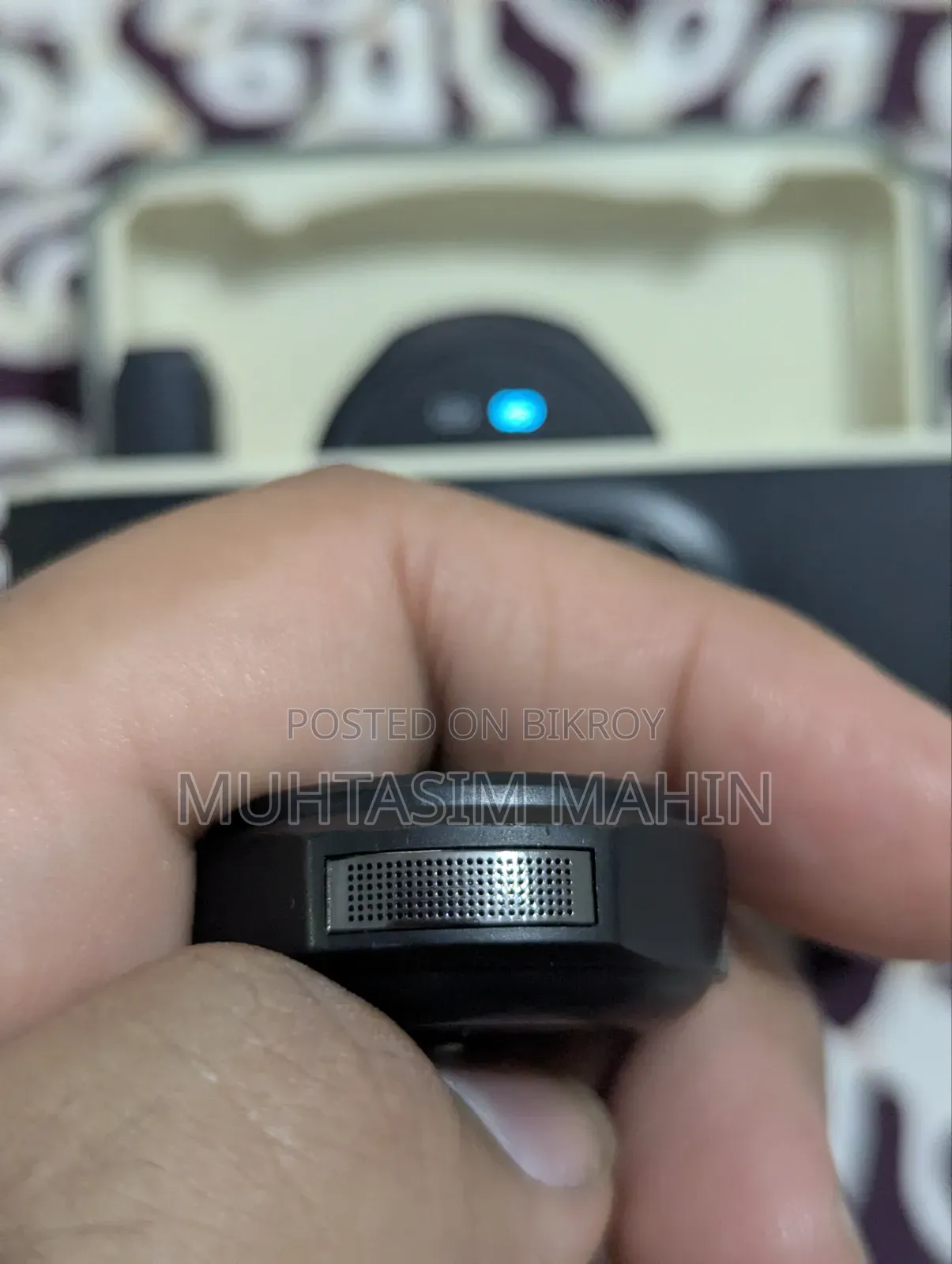 নয়েজ ক্যানসেলিং মাইক্রোফোন