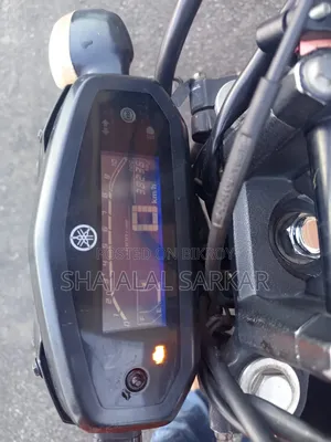 ইয়ামাহা এফজেডএস ভি৩ ২০২১ রেড