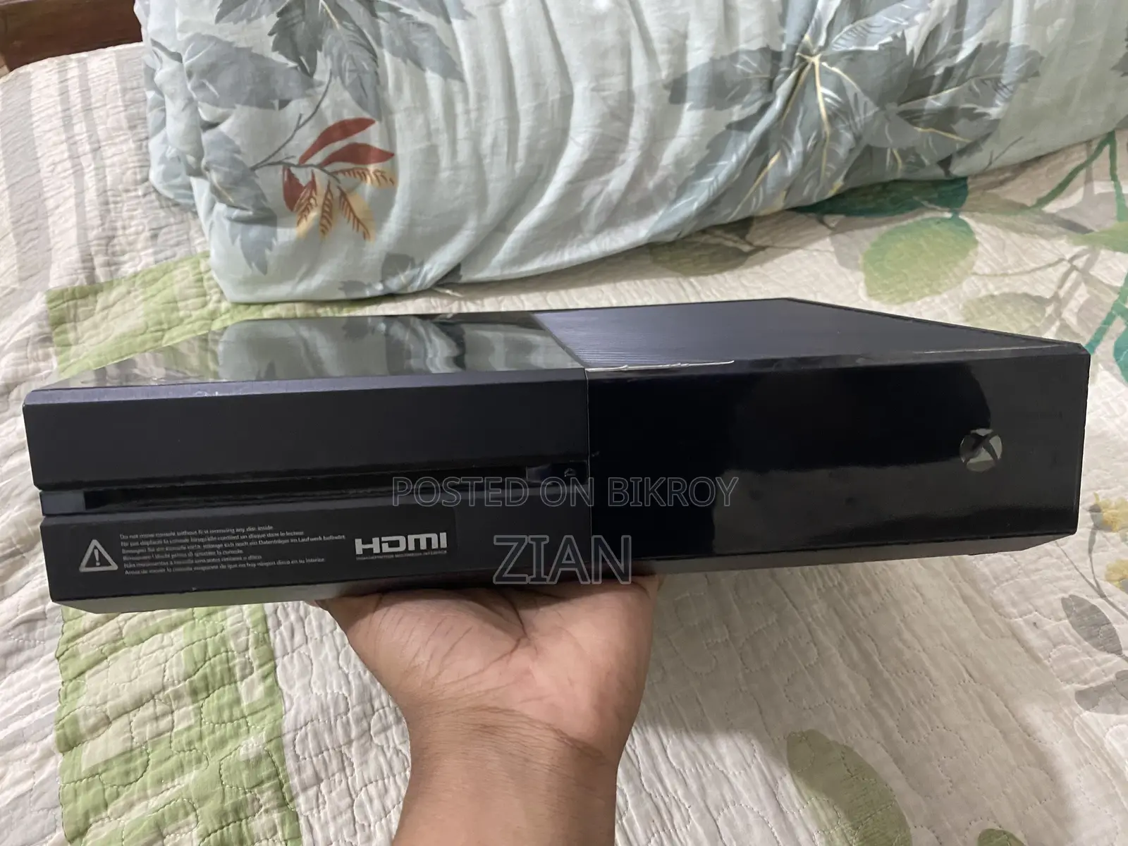 Xbox One - 500GB (কনসোল + গেমস + কন্ট্রোলার)