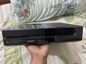 Xbox One - 500GB (কনসোল + গেমস + কন্ট্রোলার)