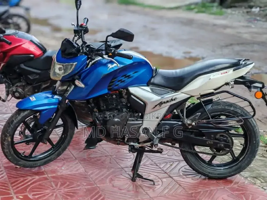 TVS Apache RTR 160 4V 2019 Blue