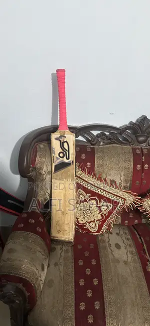 টেপ টেনিস ব্যাট