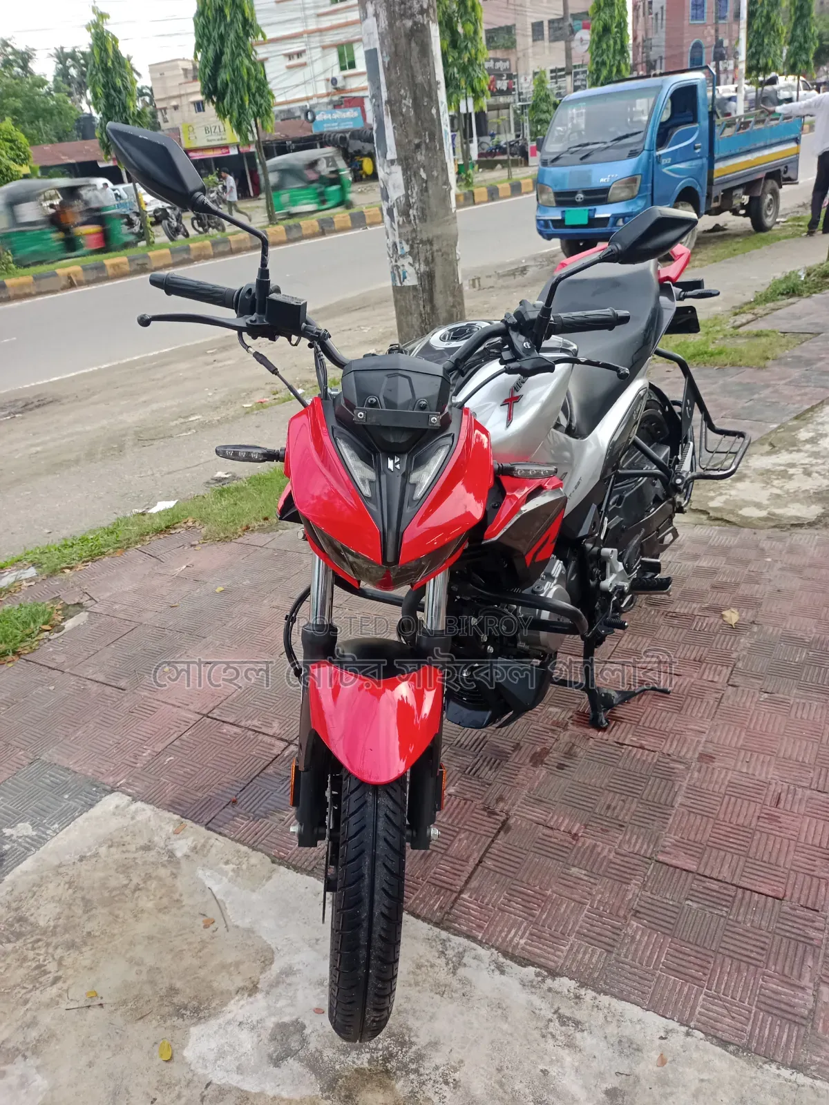 Hero Xtreme 125R 2026 Black