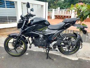 Suzuki Gixxer Fuel Injection ABS 2023 Black