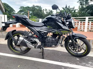 Suzuki Gixxer Fi ABS 2023 Black