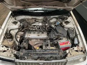 Toyota Corolla 1998 White